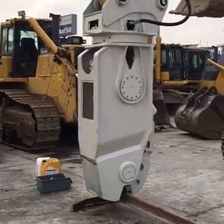 hydraulic rail cutter shear demo on steel rail
