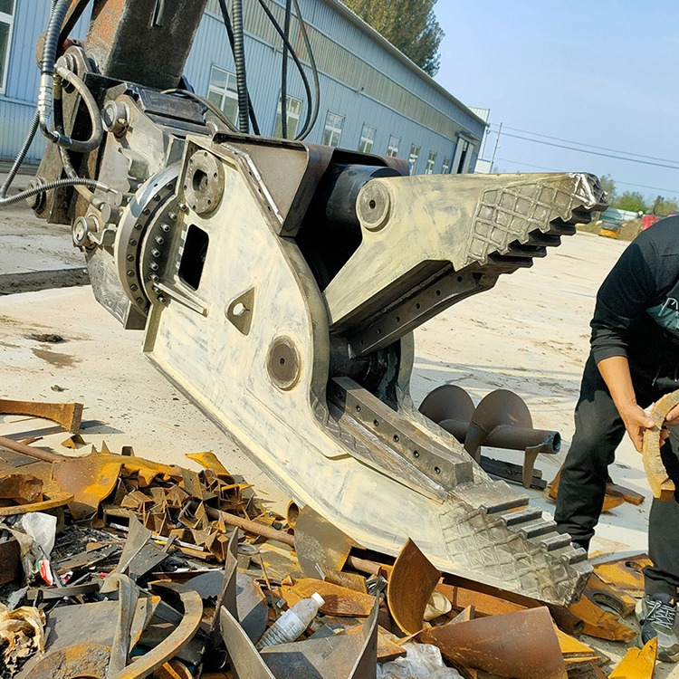 auto dismantling shear open jaw angle view