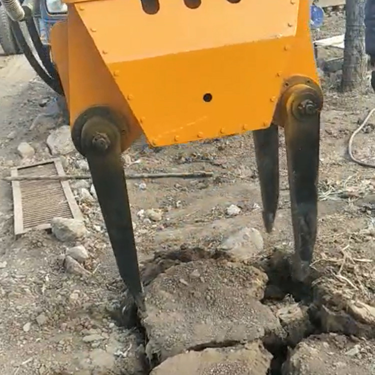 hydraulic tamping attachment compacting ground on site